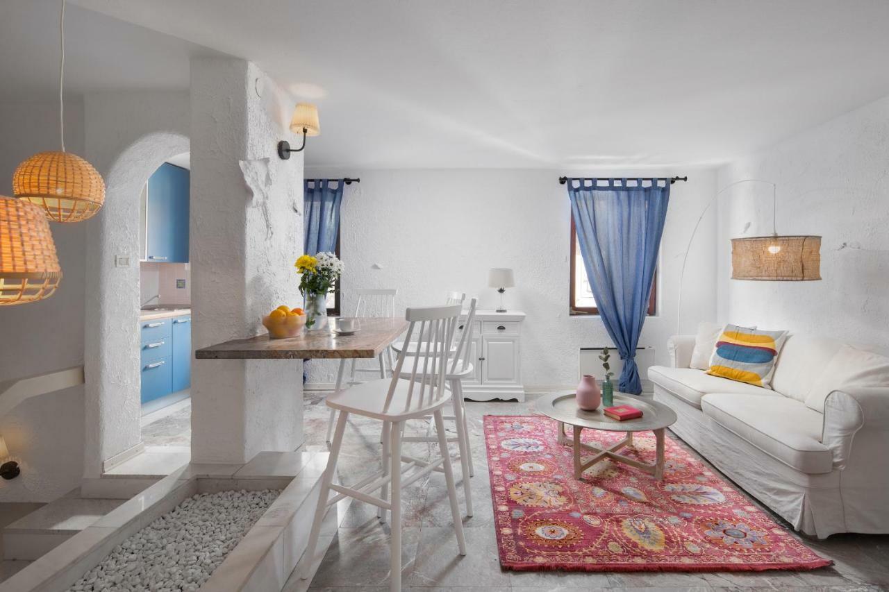 רוביני Villa Cissa Apartments By Irundo מראה חיצוני תמונה